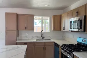 37 W Rawhide Ave, Gilbert, AZ 85233 - Photo 9