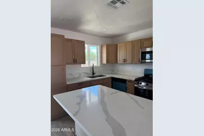 37 W Rawhide Avenue, Gilbert, AZ 85233 - Photo 7