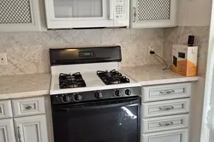10955 N 79th Ave, Peoria, AZ 85345 - Photo 21
