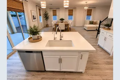 10021 E Trent Avenue, Mesa, AZ 85212 - Photo 9