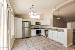 8912 N 114th Ave, Peoria, AZ 85345 - Photo 11