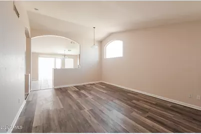 8912 N 114th Avenue, Peoria, AZ 85345 - Photo 3