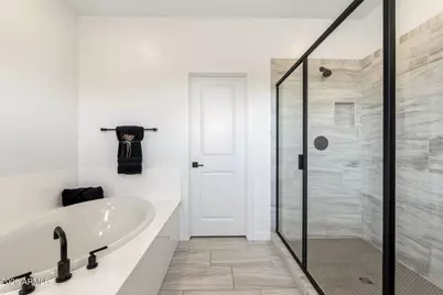 6447 N 17th Place, Phoenix, AZ 85016 - Photo 23