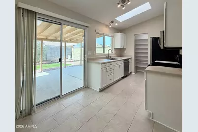 3005 W Ross Avenue, Phoenix, AZ 85027 - Photo 5