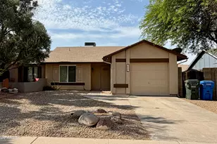 3005 W Ross Ave, Phoenix, AZ 85027 - Photo 1