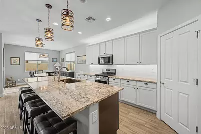 9835 E Acceleration Drive, Mesa, AZ 85212 - Photo 5
