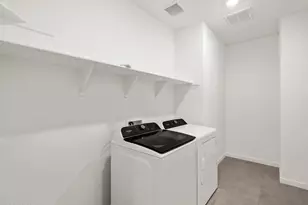 17746 W Illini St, Goodyear, AZ 85338 - Photo 9