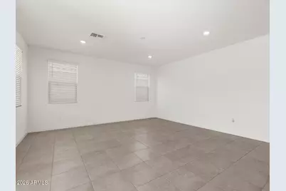 17746 W Illini Street, Goodyear, AZ 85338 - Photo 13
