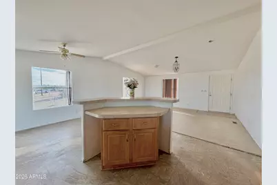 54125 N Mariposa Lane, Seligman, AZ 86337 - Photo 7