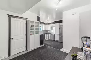 11030 N 33rd Pl, Phoenix, AZ 85028 - Photo 11