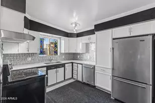 11030 N 33rd Pl, Phoenix, AZ 85028 - Photo 5