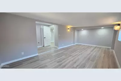 17237 N 66th Avenue, Glendale, AZ 85308 - Photo 21