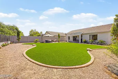 10202 E Juanita Avenue, Mesa, AZ 85209 - Photo 33