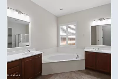 2406 W Desperado Way, Phoenix, AZ 85085 - Photo 15