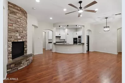 2406 W Desperado Way, Phoenix, AZ 85085 - Photo 9