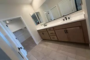 18262 W Lupine Ave, Goodyear, AZ 85338 - Photo 5