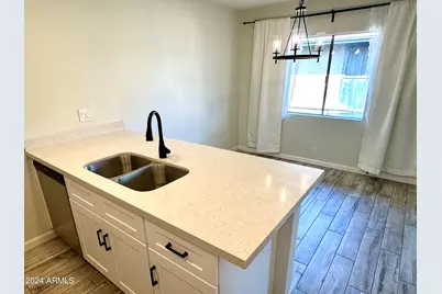 286 W Palomino Drive #Unit 148, Chandler, AZ 85225 - Photo 9
