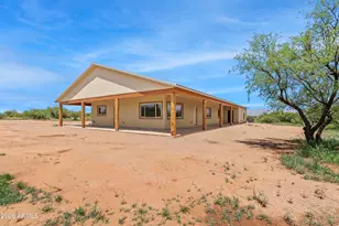 8557 S Calle Mia, Hereford, AZ 85615 - Photo 9