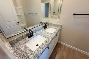 16796 W Molly Ln, Surprise, AZ 85387 - Photo 11