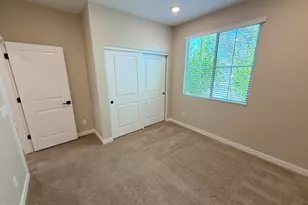 16796 W Molly Ln, Surprise, AZ 85387 - Photo 5