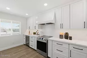 10914 W White Mountain Rd, Sun City, AZ 85351 - Photo 3