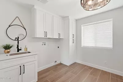 10914 W White Mountain Road, Sun City, AZ 85351 - Photo 31