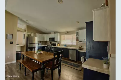 110 E 1st Street N, Saint Johns, AZ 85936 - Photo 17