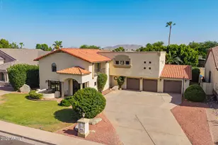 3011 E Winchcomb Dr, Phoenix, AZ 85032 - Photo 107