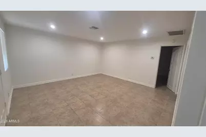 9009 W Elm Street #5, Phoenix, AZ 85037 - Photo 5