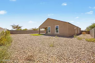19081 N Piccolo Dr, Maricopa, AZ 85138 - Photo 25