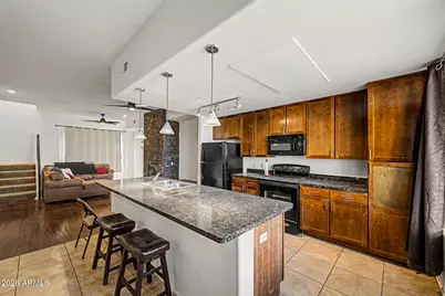 6605 N 93rd Avenue #1050, Glendale, AZ 85305 - Photo 7