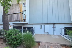 3416 N 44th St, Phoenix, AZ 85018 - Photo 3