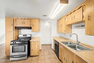 8514 North 8th St, Phoenix, AZ 85020 - Photo 13