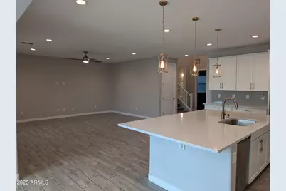 1719 S Spartan Street, Gilbert, AZ 85233 - Photo 5