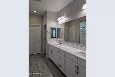 1719 S Spartan Street, Gilbert, AZ 85233 - Photo 17
