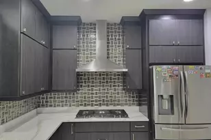 22047 N 28th Pl, Phoenix, AZ 85050 - Photo 3