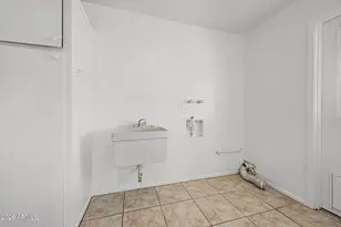 4119 W Golden Ln, Phoenix, AZ 85051 - Photo 29