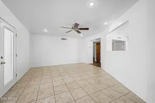 4119 W Golden Ln, Phoenix, AZ 85051 - Photo 13