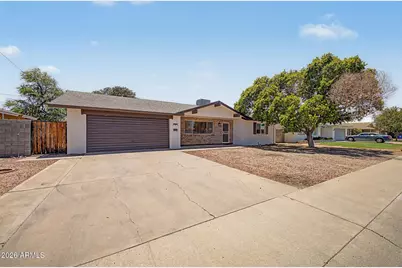 4119 W Golden Lane, Phoenix, AZ 85051 - Photo 5
