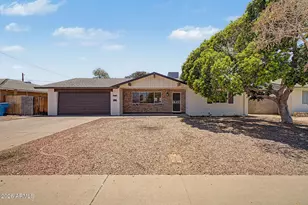 4119 W Golden Ln, Phoenix, AZ 85051 - Photo 3