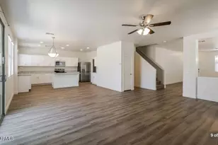 1806 E Patrick Ln, Phoenix, AZ 85024 - Photo 9