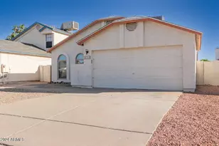 8759 W Grovers Ave, Peoria, AZ 85382 - Photo 5