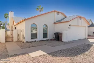 8759 W Grovers Ave, Peoria, AZ 85382 - Photo 3