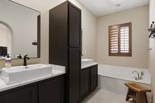 12129 W Desert Mirage Dr, Peoria, AZ 85383 - Photo 23