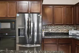 12129 W Desert Mirage Dr, Peoria, AZ 85383 - Photo 15