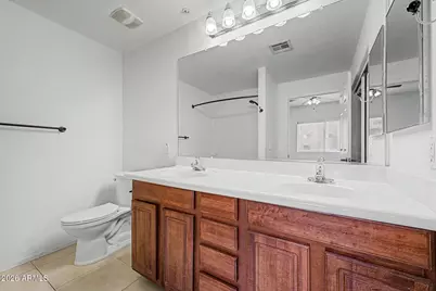 920 E Devonshire Avenue #2024, Phoenix, AZ 85014 - Photo 9