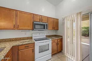 3337 S 95th Dr, Tolleson, AZ 85353 - Photo 7