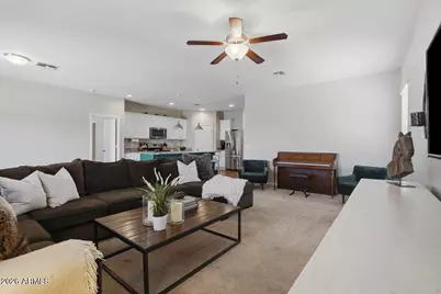 2809 E Renegade Trail, San Tan Valley, AZ 85143 - Photo 5