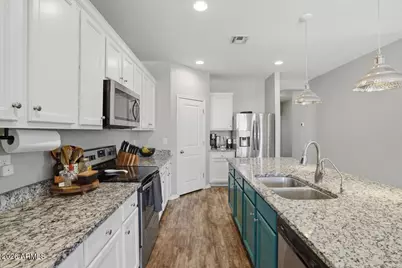 2809 E Renegade Trail, San Tan Valley, AZ 85143 - Photo 7