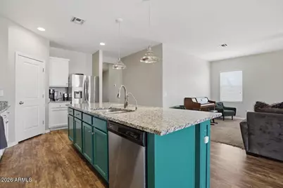 2809 E Renegade Trail, San Tan Valley, AZ 85143 - Photo 9